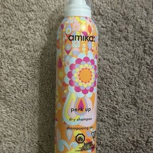 Amika Perk Up Dry Shampoo